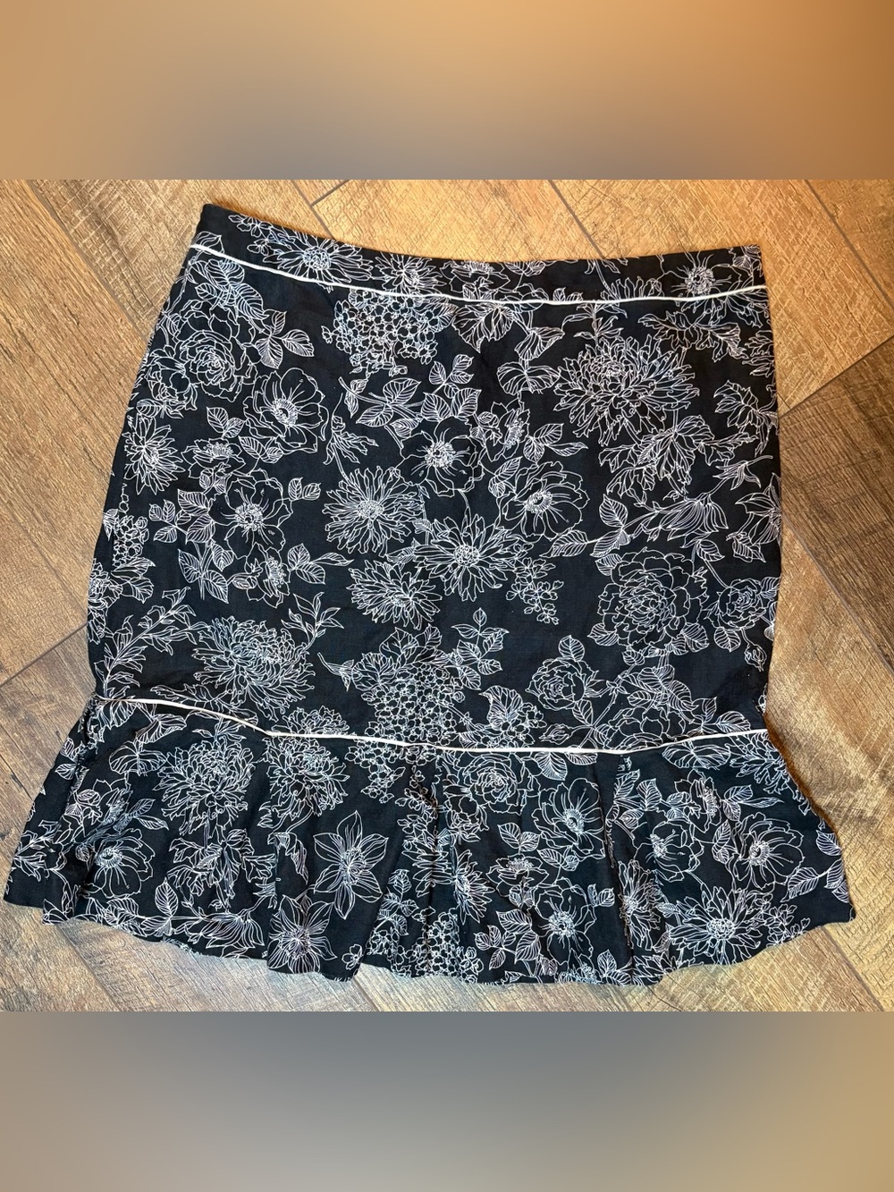 Ann Taylor LOFT 100% Linen Floral Ruffle Hem Skirt 12